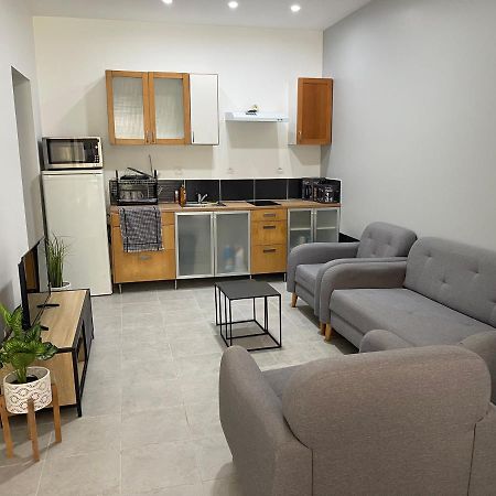 Rdc - Appartement F3 Villiers Le Bel 95 Proche De Paris Roissy Buitenkant foto